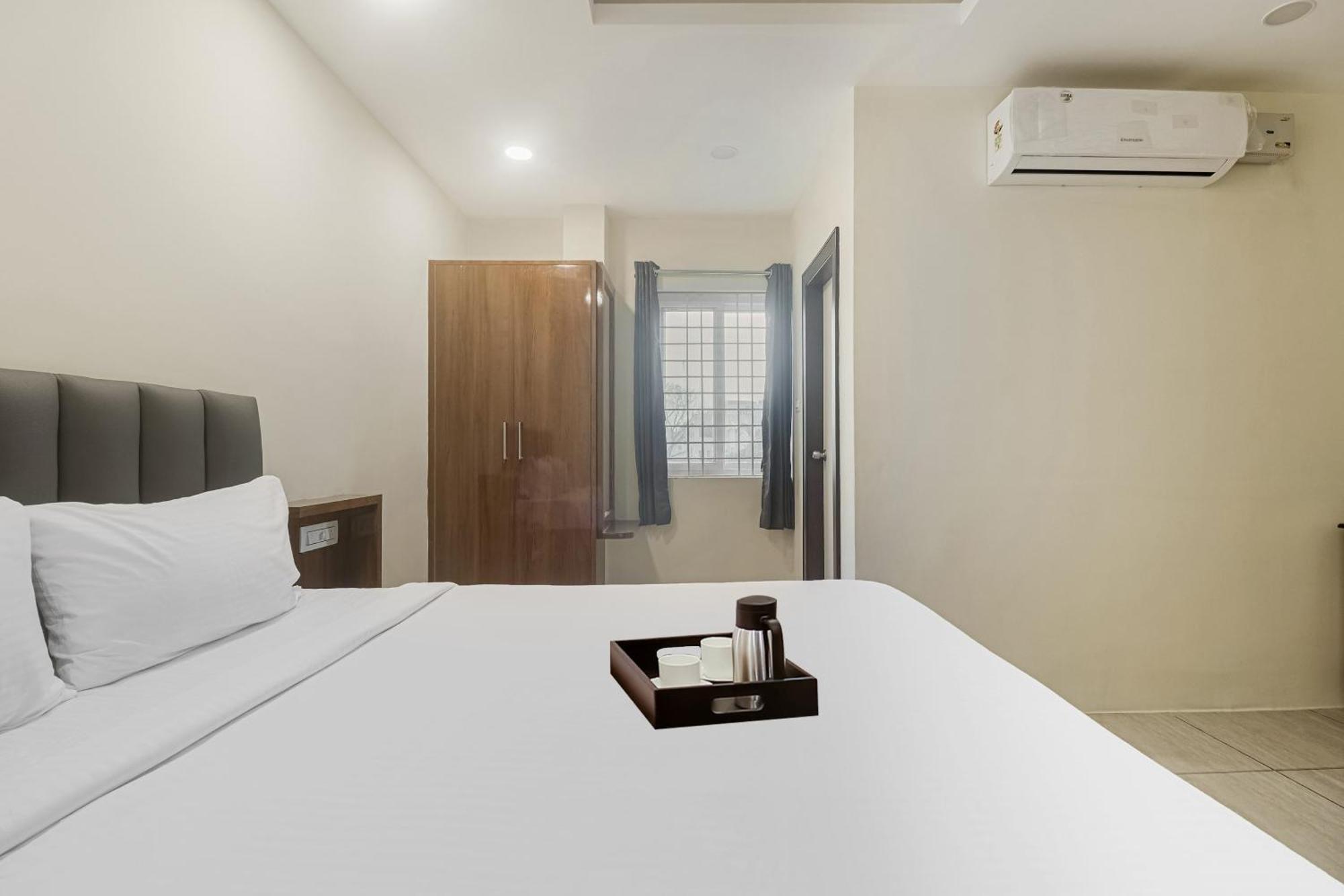 Hotel Townhouse Dj Grand Tirupati Zewnętrze zdjęcie