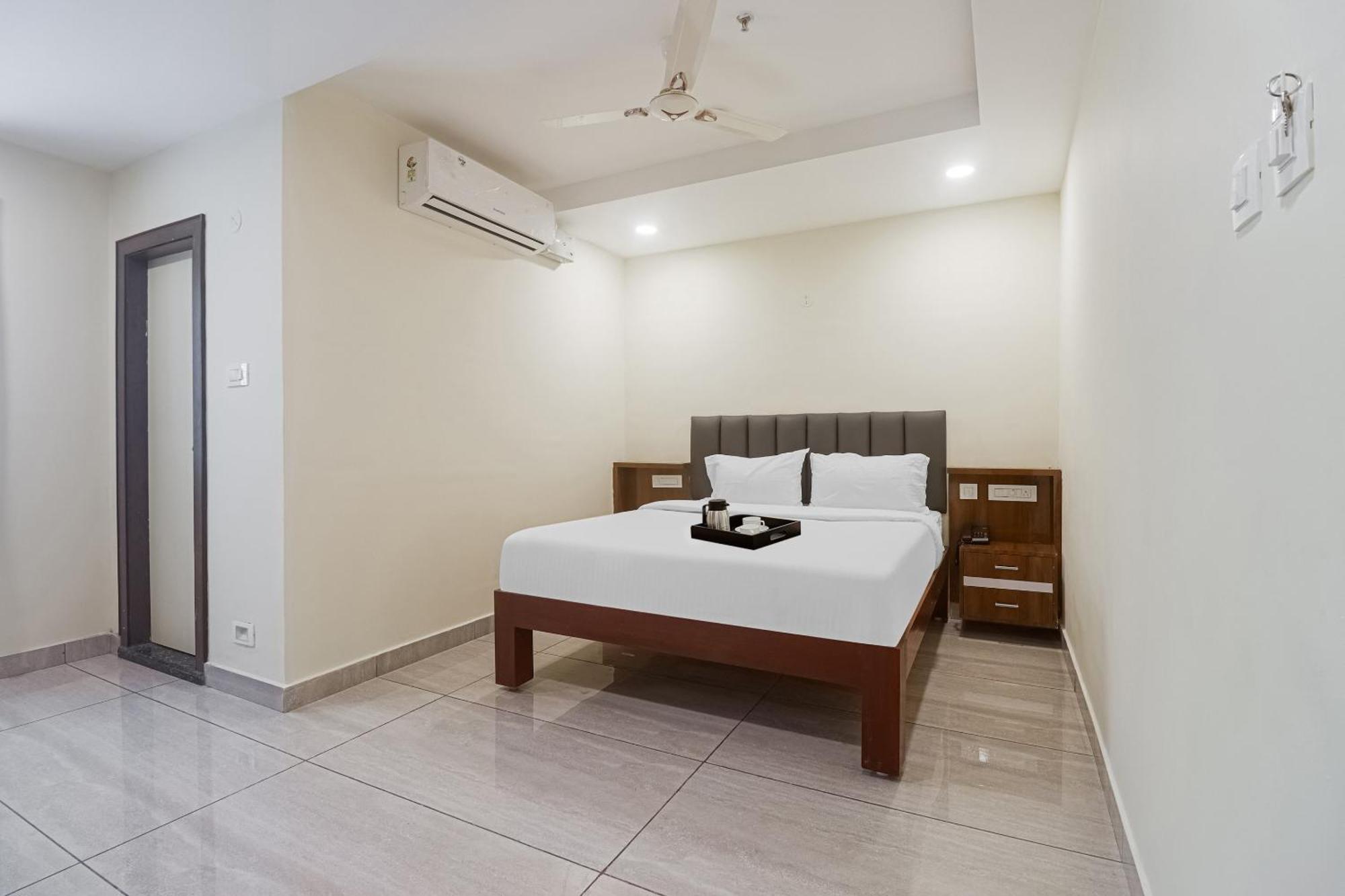 Hotel Townhouse Dj Grand Tirupati Zewnętrze zdjęcie
